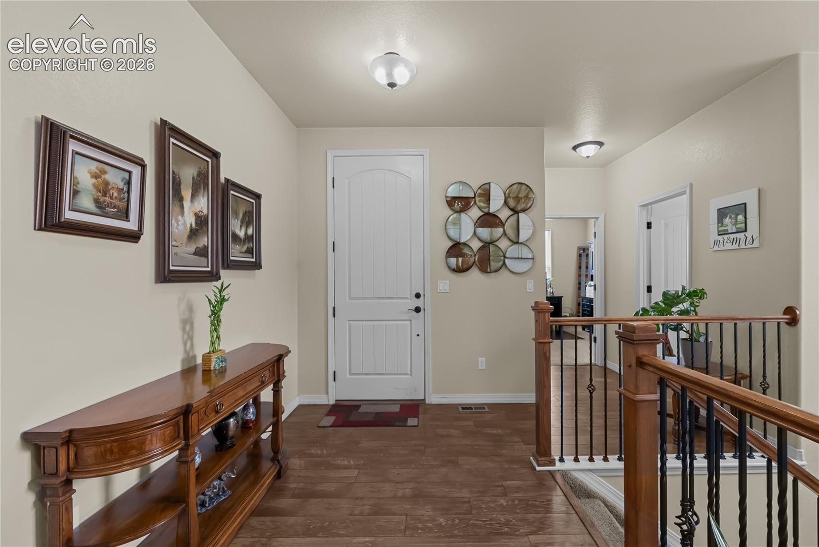 Listing photo 6 for 3336 Redcoat Lane