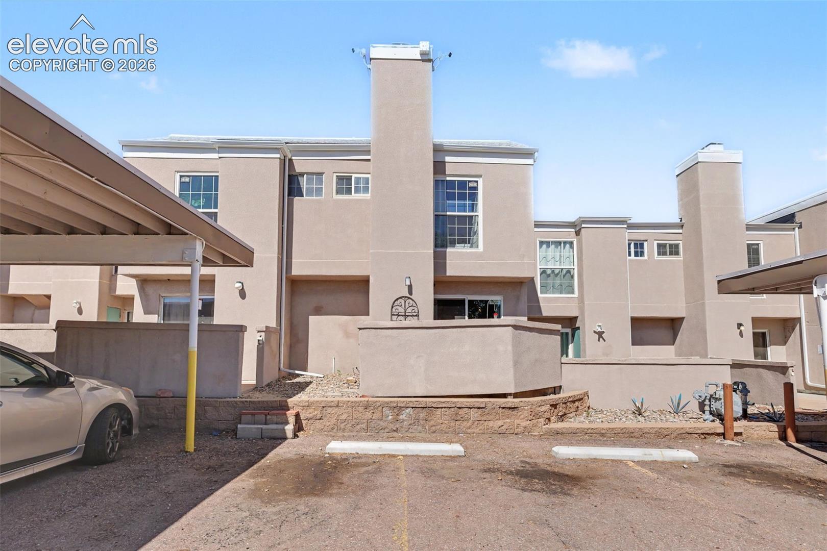 Listing photo 24 for 3110 Van Teylingen Drive E