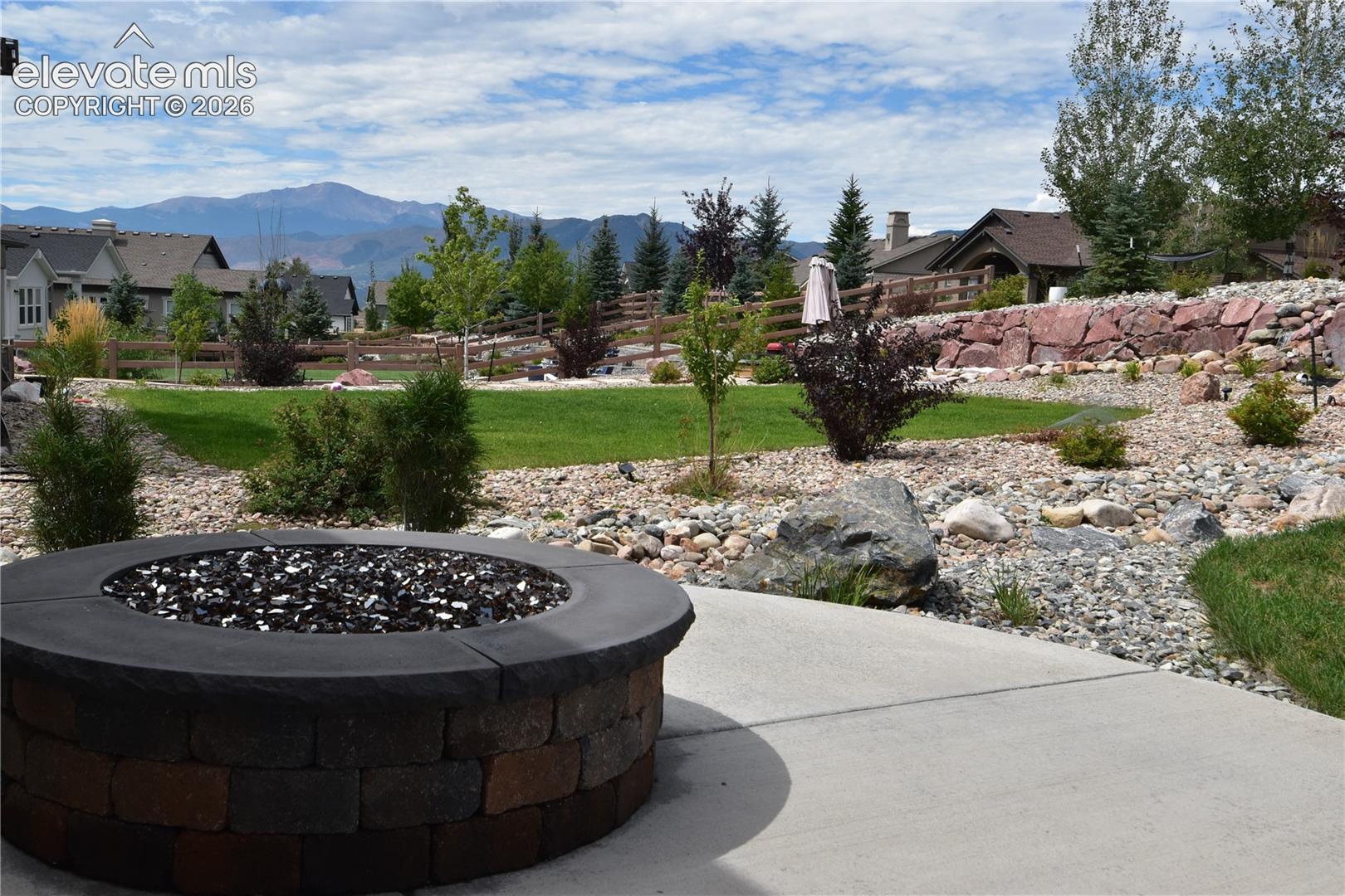 Listing photo 48 for 2272 Cabernet Court