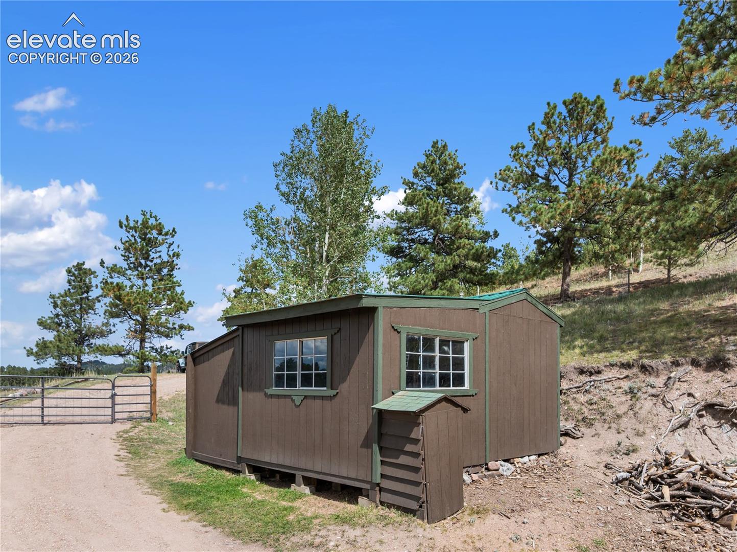 1021 Markus Road, photo 34