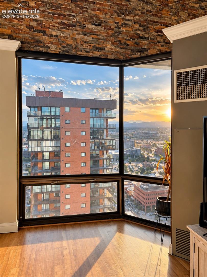 Listing photo 12 for 1625 Larimer Street 3202