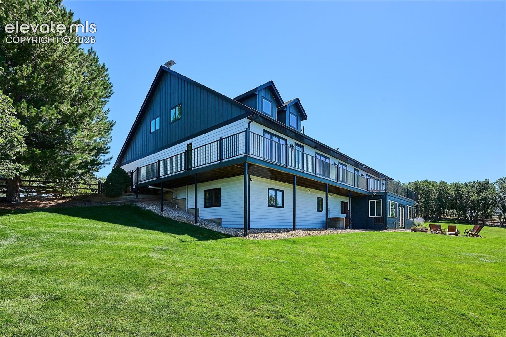 Listing photo 42 for 2464 W Wolfensberger Road