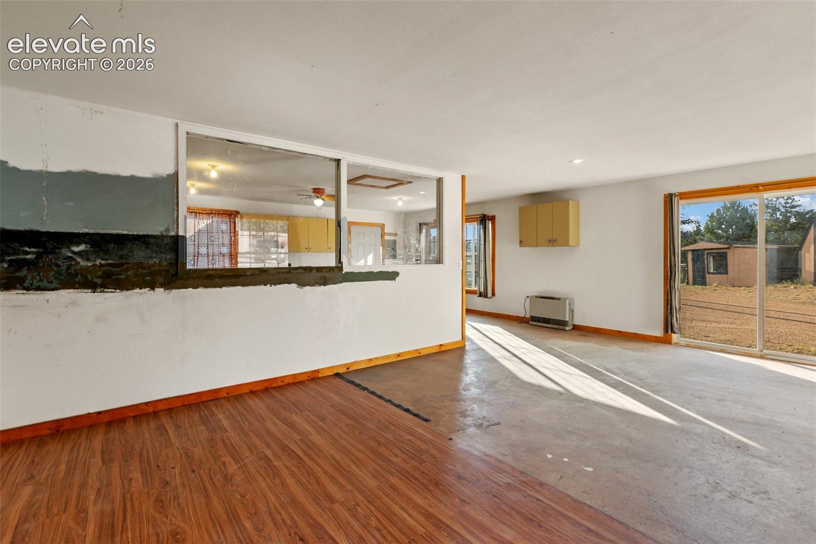 Listing photo 35 for 192 Columbine Road