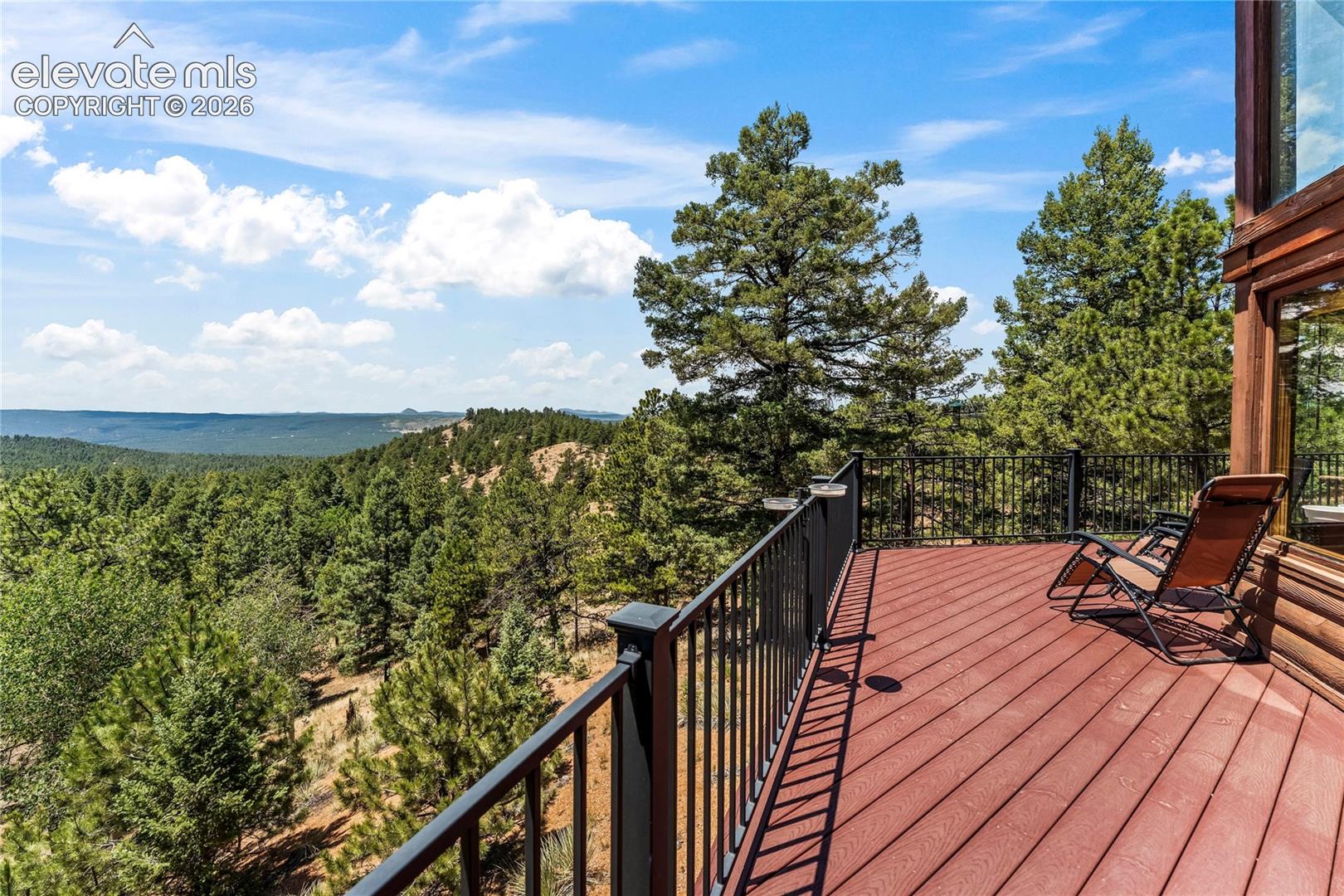 Listing photo 36 for 102 Douglas Fir Lane