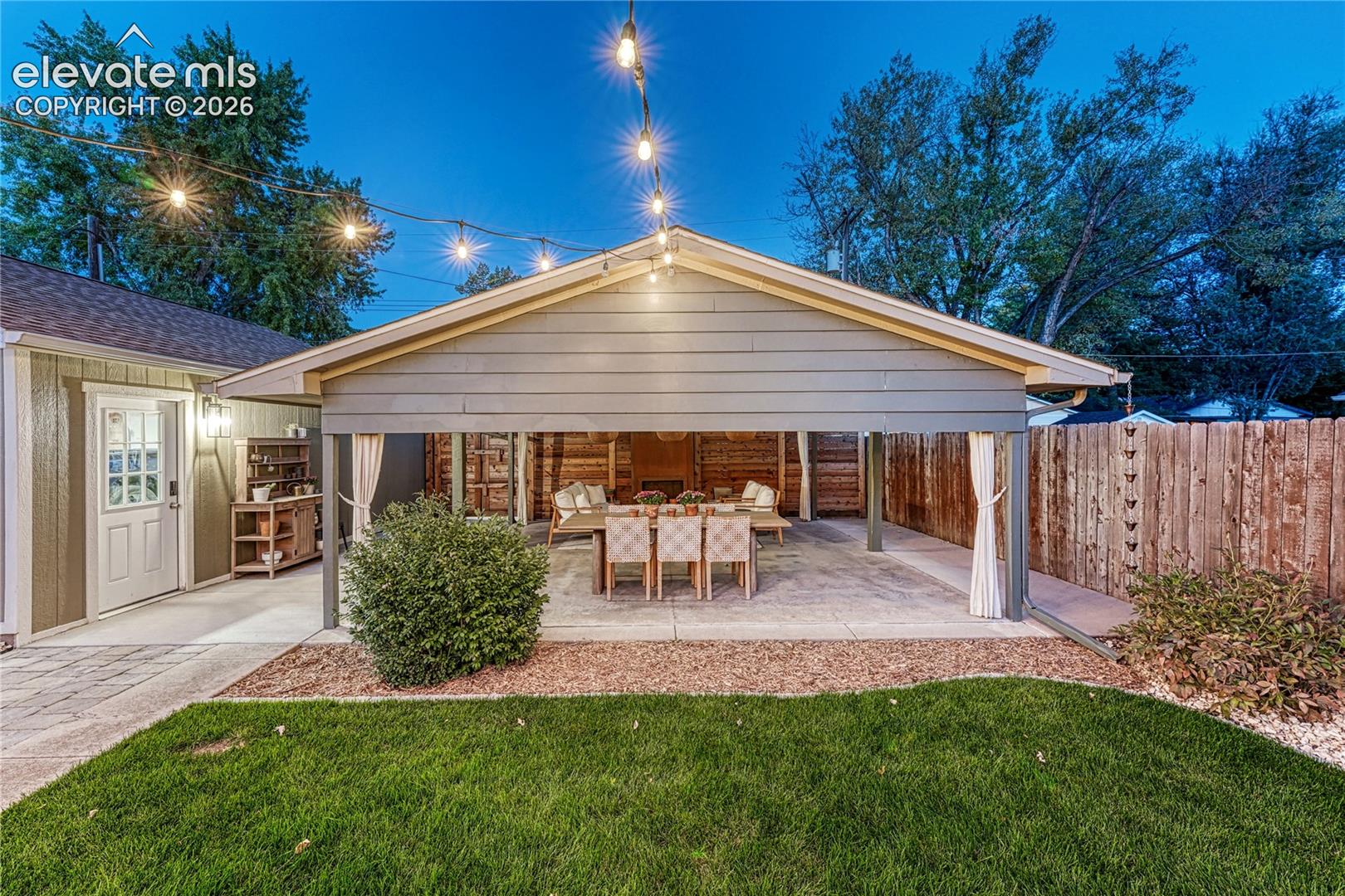 Listing photo 26 for 2845 N Institute Street