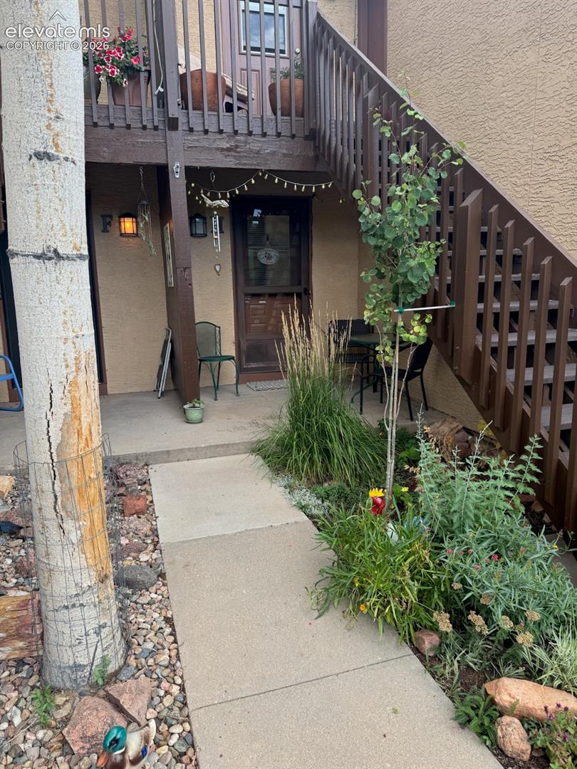 327 El Paso Boulevard