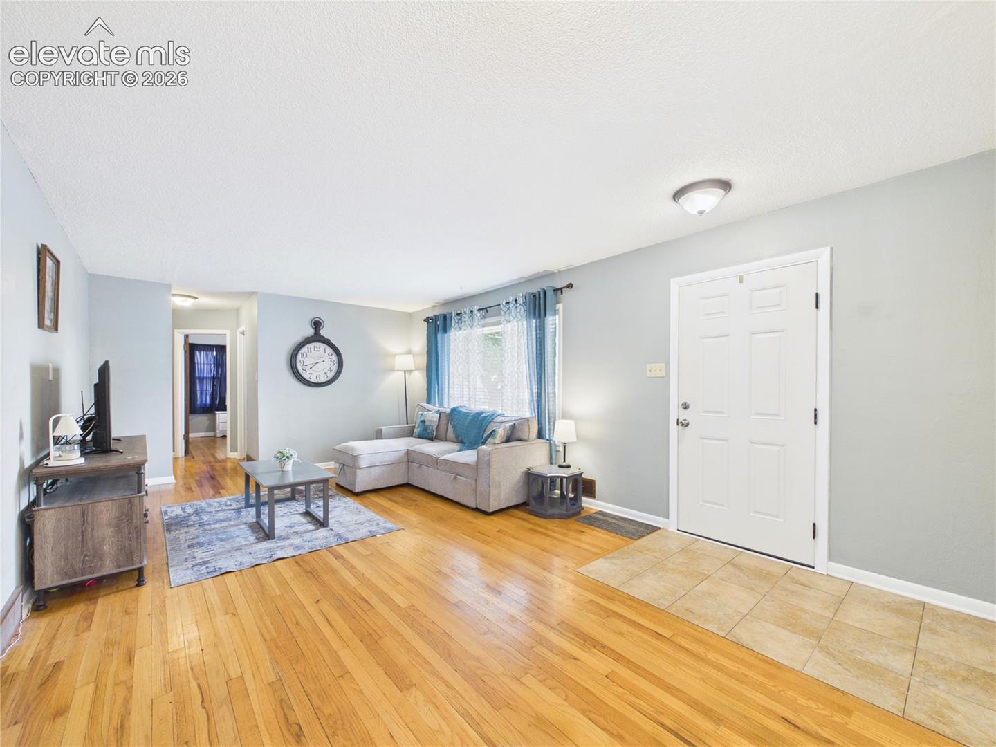 Listing photo 7 for 1615 Englewood Drive