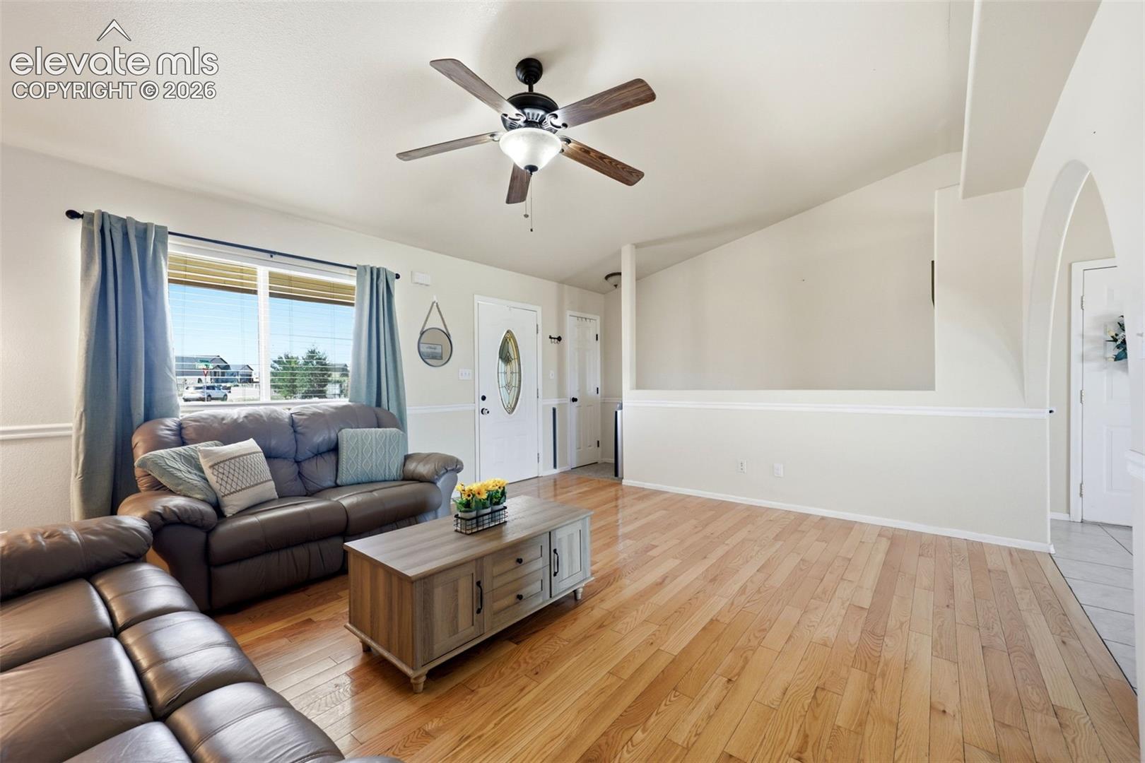 Listing photo 6 for 1218 E Onizuka Lane