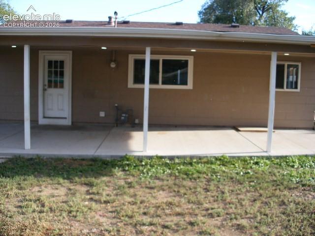 Listing photo 3 for 1140 Florence Avenue