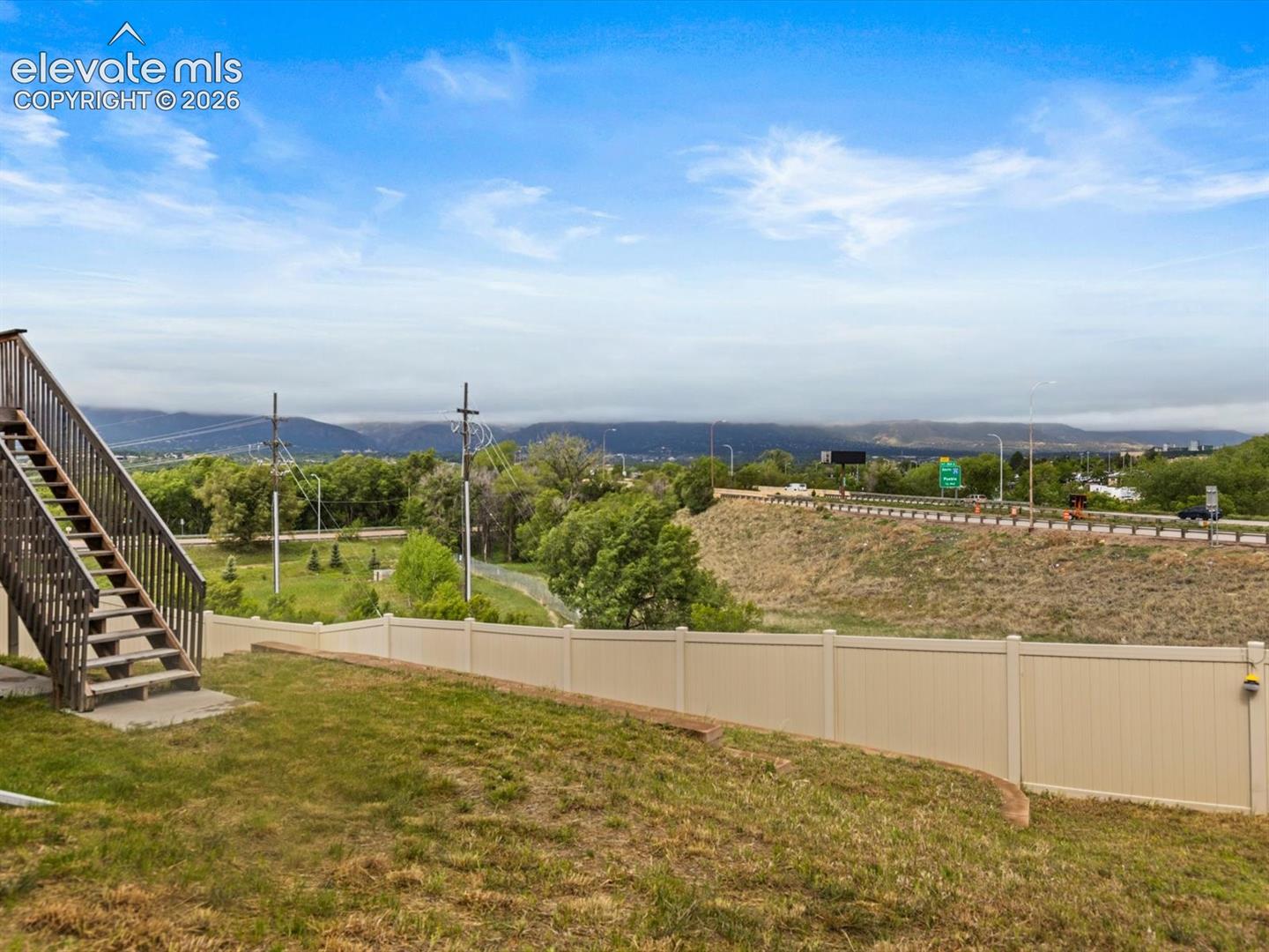 Listing photo 44 for 1564 Grand Overlook Street
