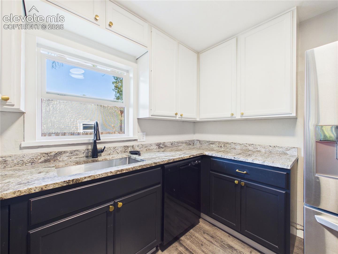 Listing photo 21 for 1530 N Norwood Avenue