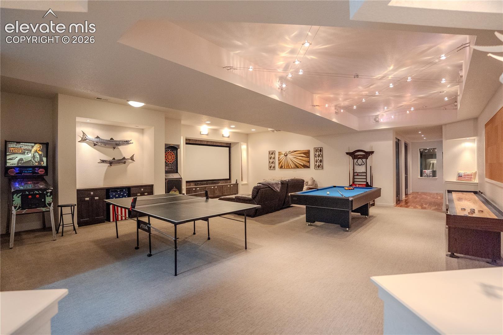 Listing photo 36 for 5638 Venezia Way