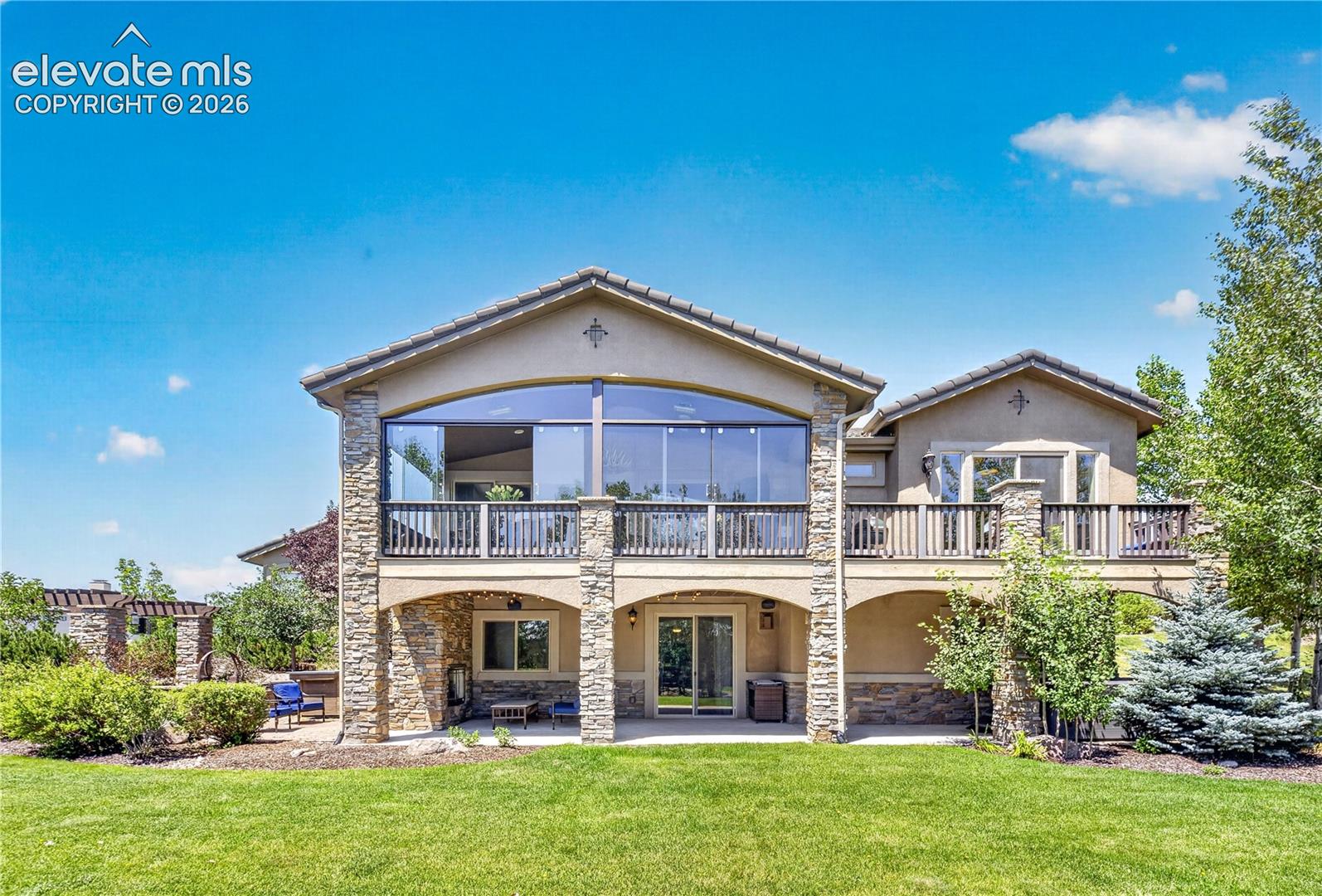 Listing photo 27 for 2313 Rainbows End Point