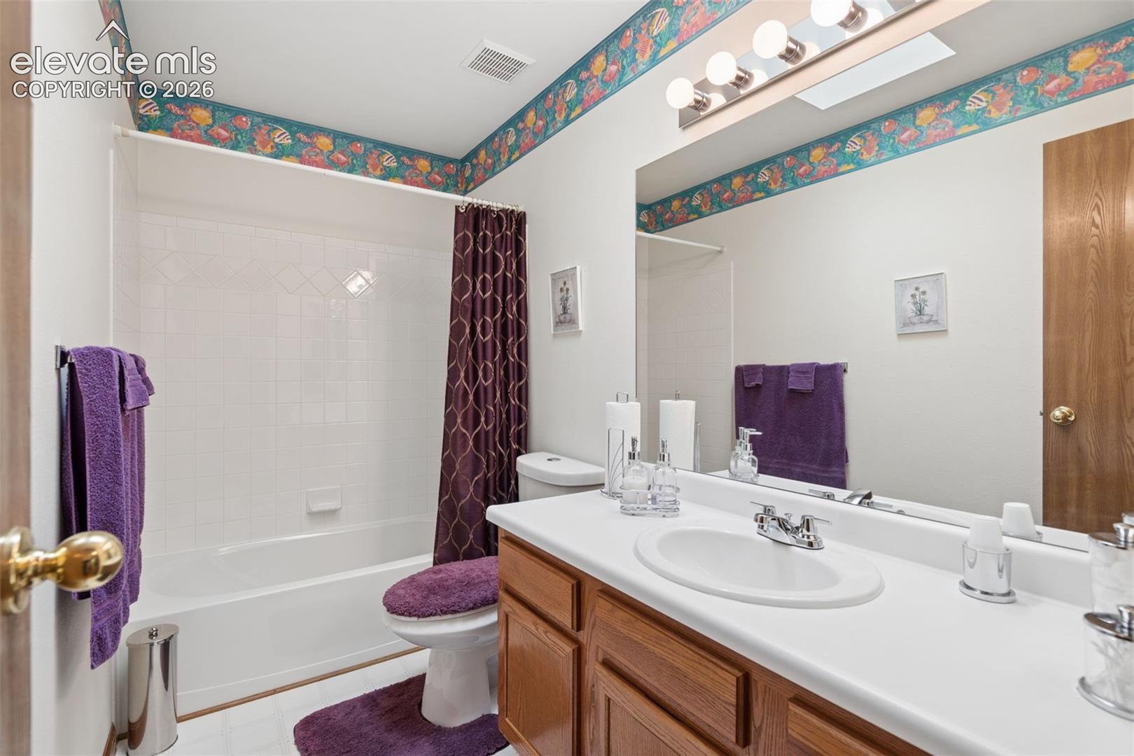 Listing photo 33 for 425 Fleming Street