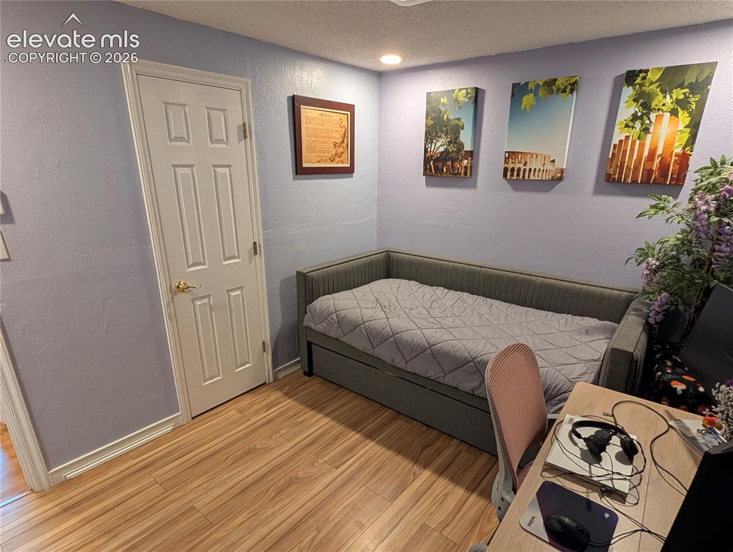 2025 Ontario Drive, photo 9