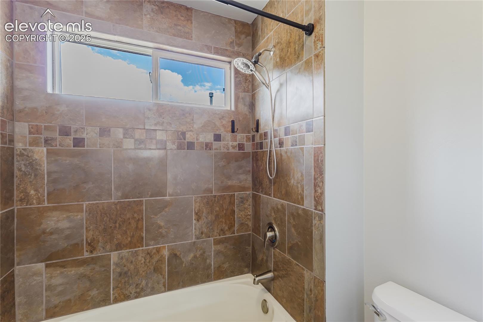 Listing photo 28 for 4860 Seton Place