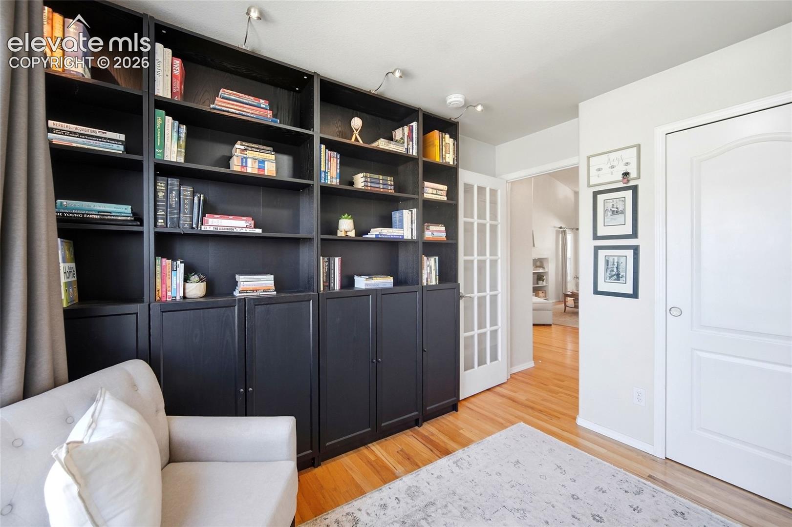 Listing photo 8 for 209 Avocet Loop