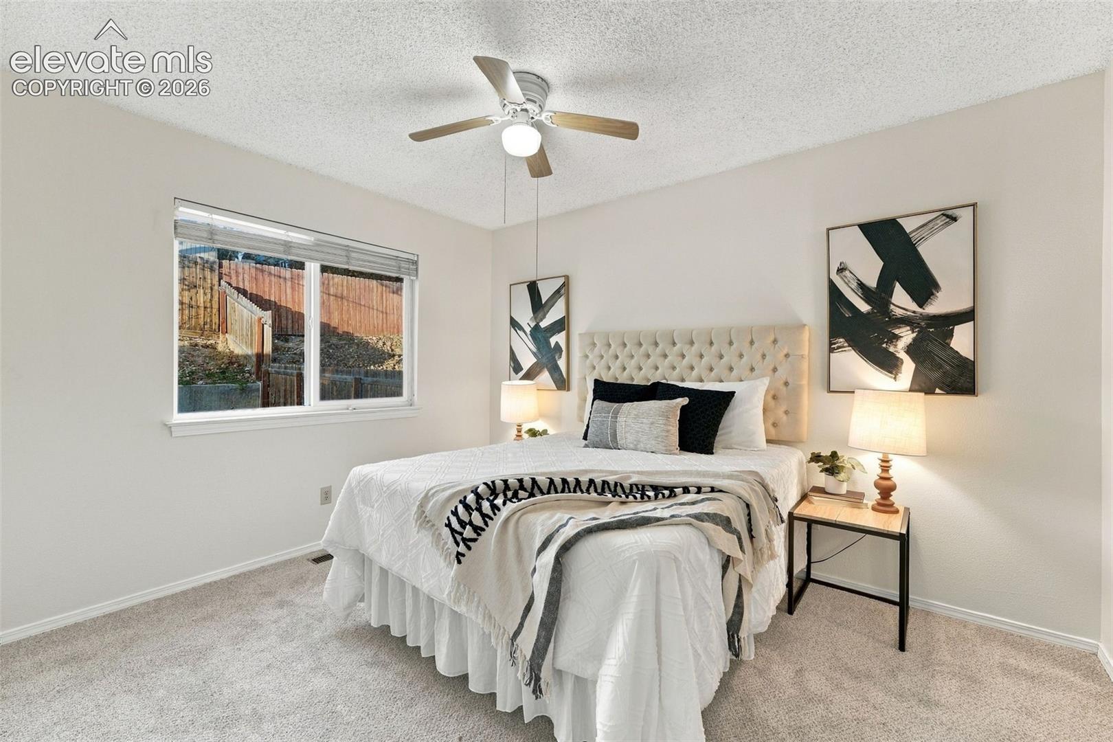Listing photo 19 for 6430 Lonsdale Drive