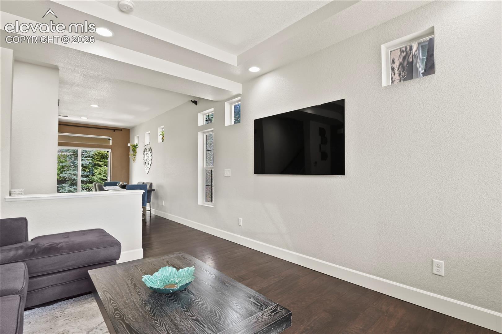 8276 Cypress Wood Drive, photo 6