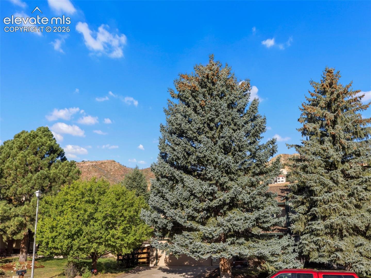 Listing photo 36 for 2525 Ramsgate Terrace