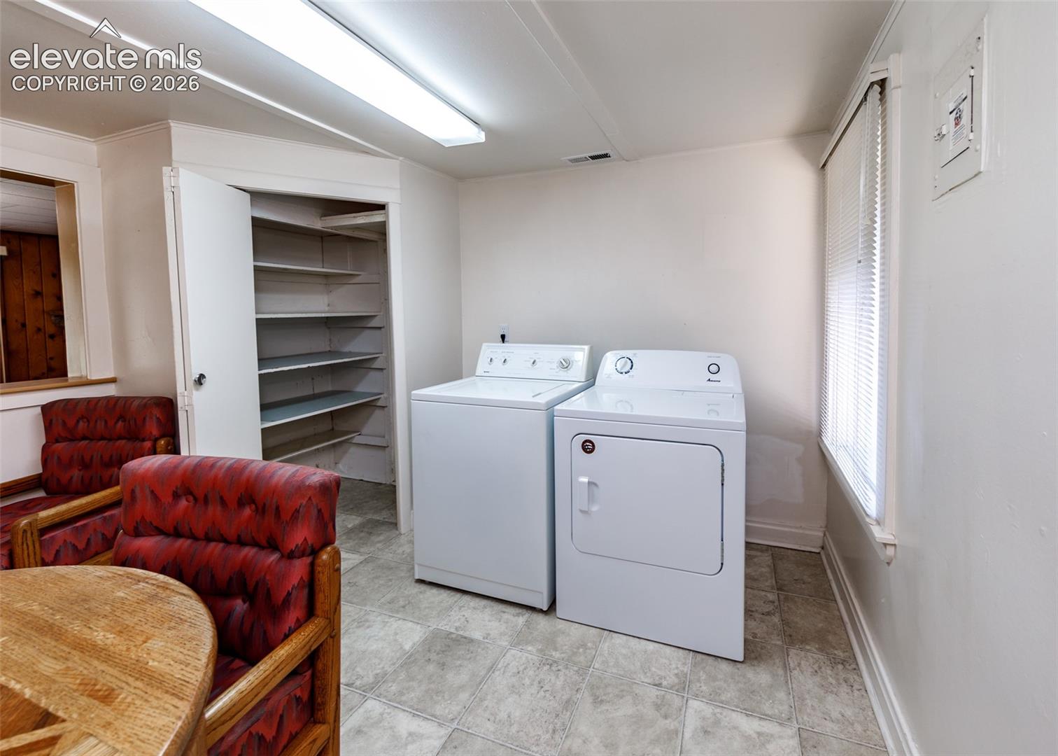 505 Gunnison Avenue, photo 14