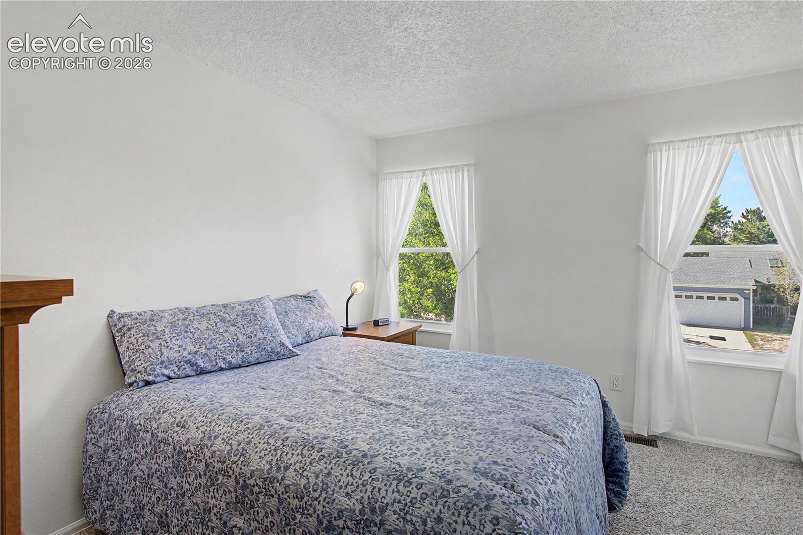Listing photo 23 for 3420 Excelsior Drive