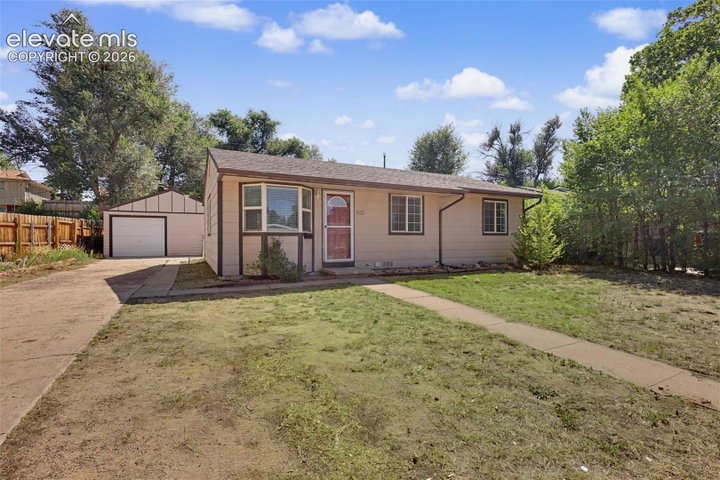 105 Linden Drive — listing photo