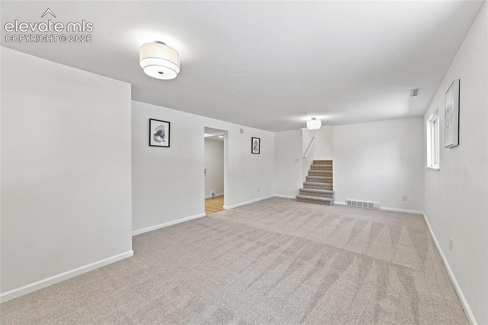 Listing photo 22 for 934 Bowser Drive