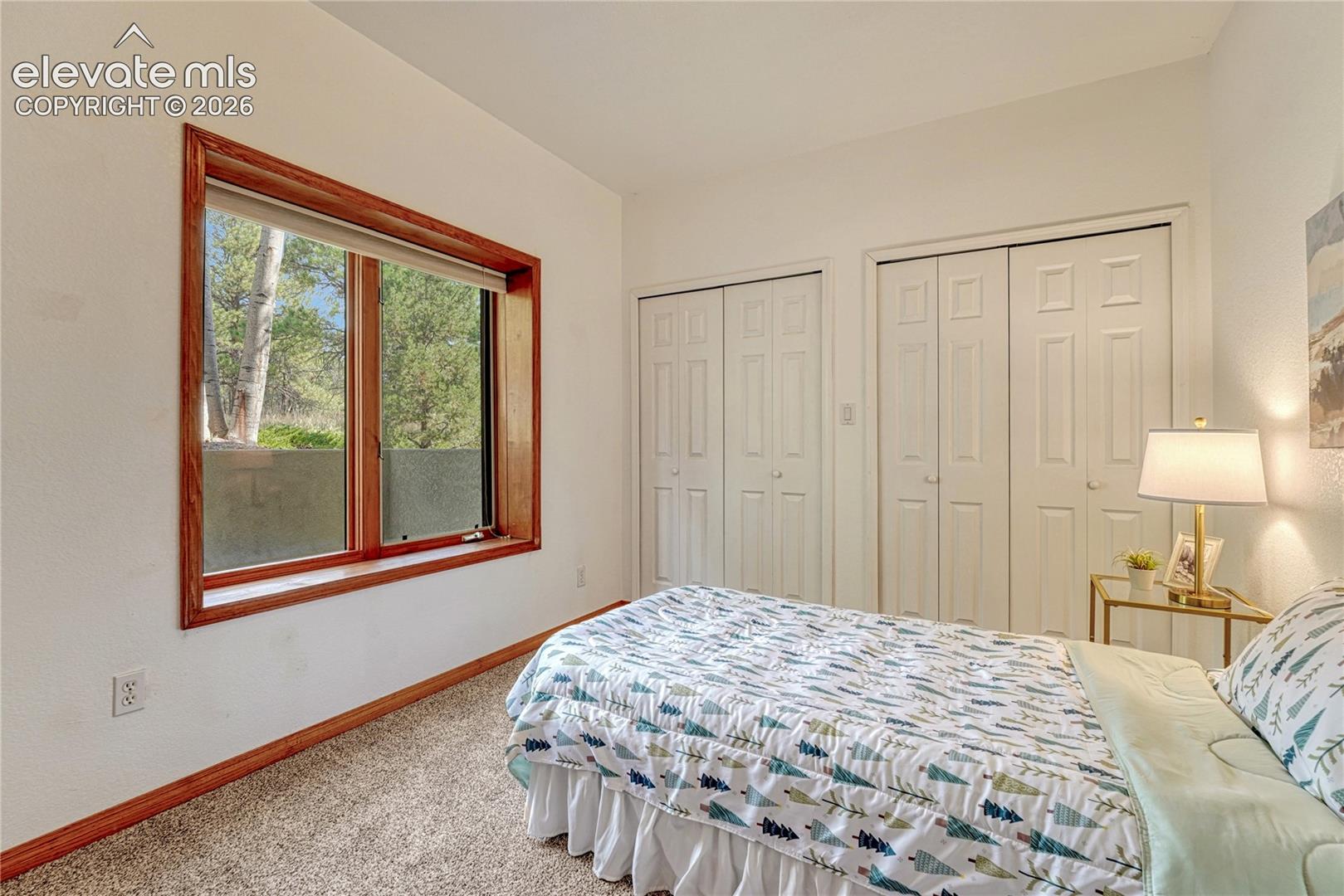 Listing photo 37 for 19435 Sherwood Trail