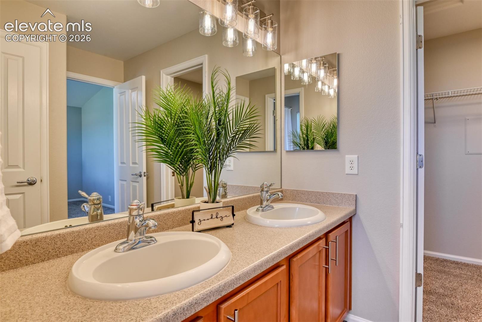 Listing photo 34 for 7168 Yampa River Heights