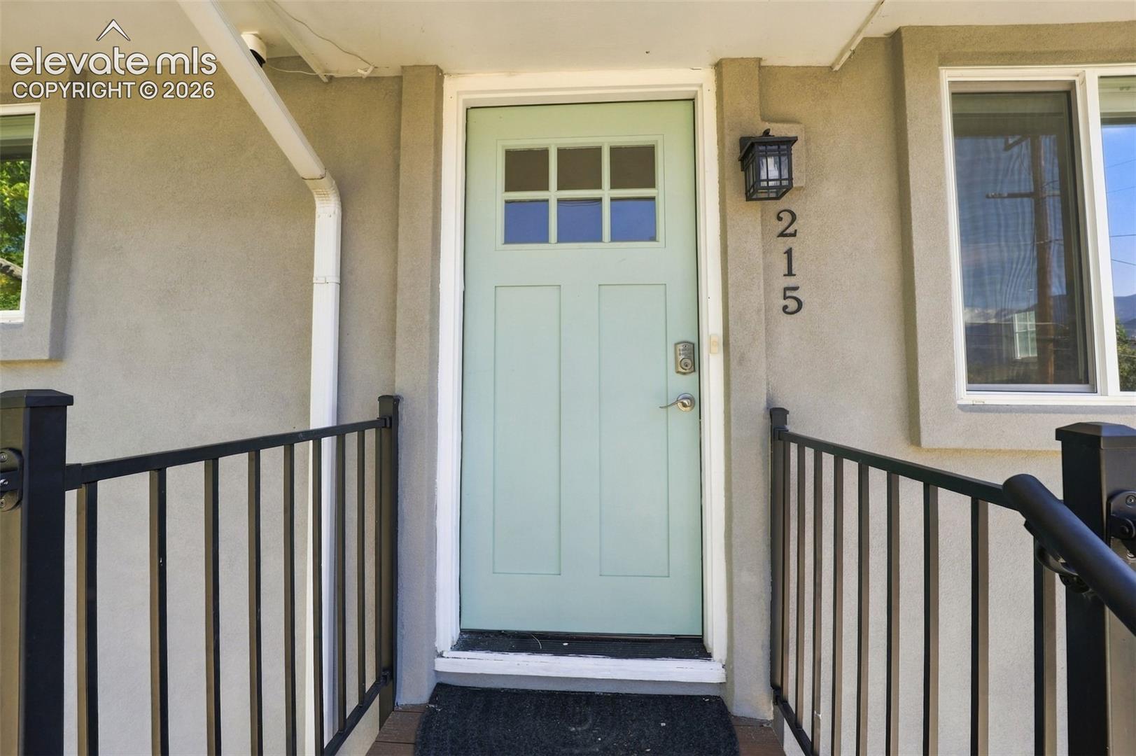 Listing photo 6 for 215 N 14th Street