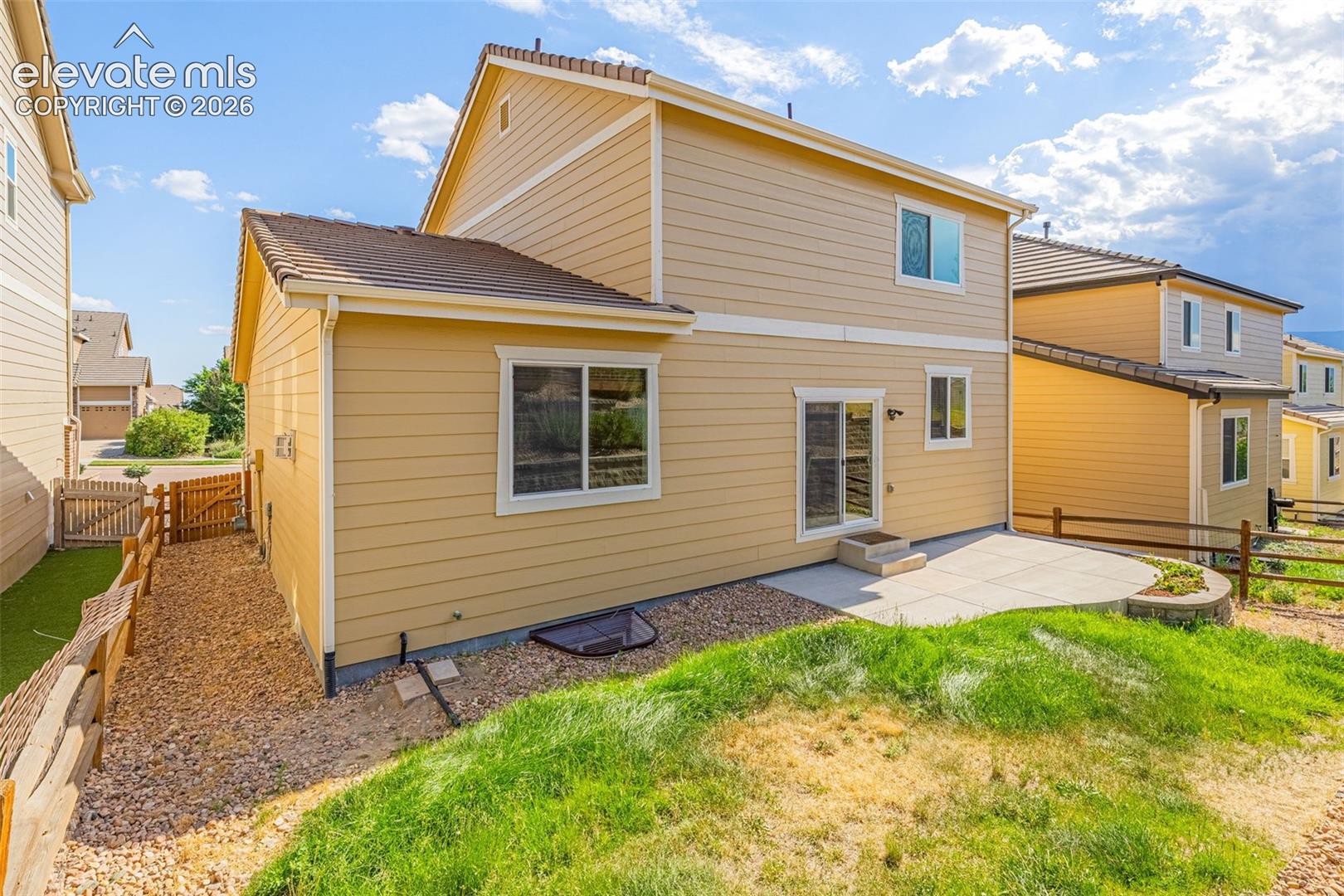 Listing photo 41 for 1425 Diamond Rim Drive