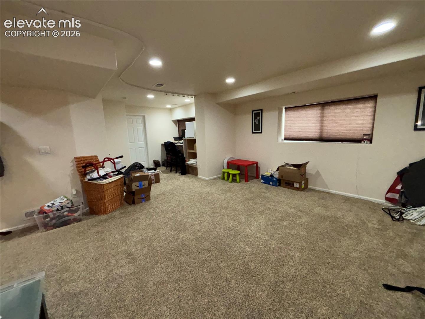 Listing photo 34 for 811 Spectrum Loop