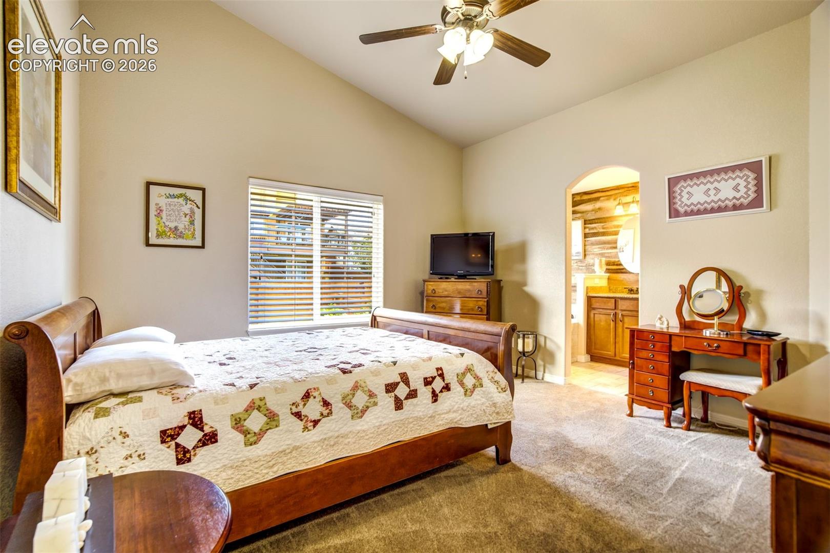 Listing photo 13 for 12456 Mount Bross Place