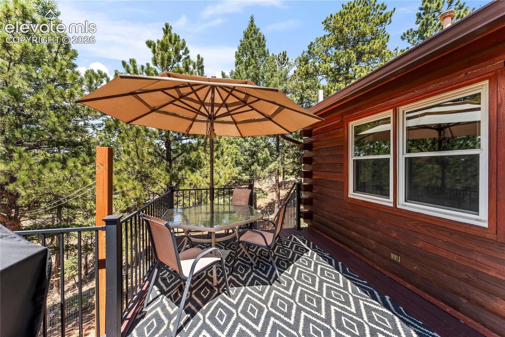 Listing photo 32 for 102 Douglas Fir Lane