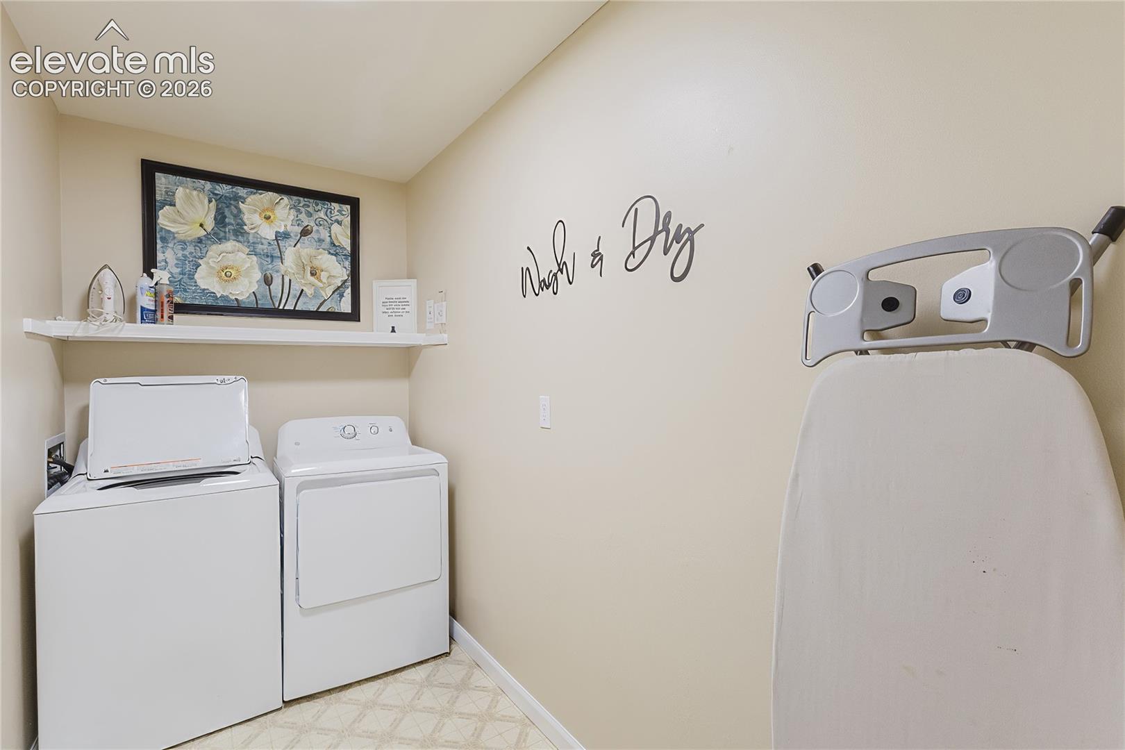 8720 Anglewood Court, photo 22