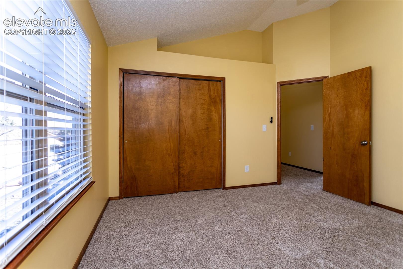 Listing photo 34 for 2690 Edenderry Drive