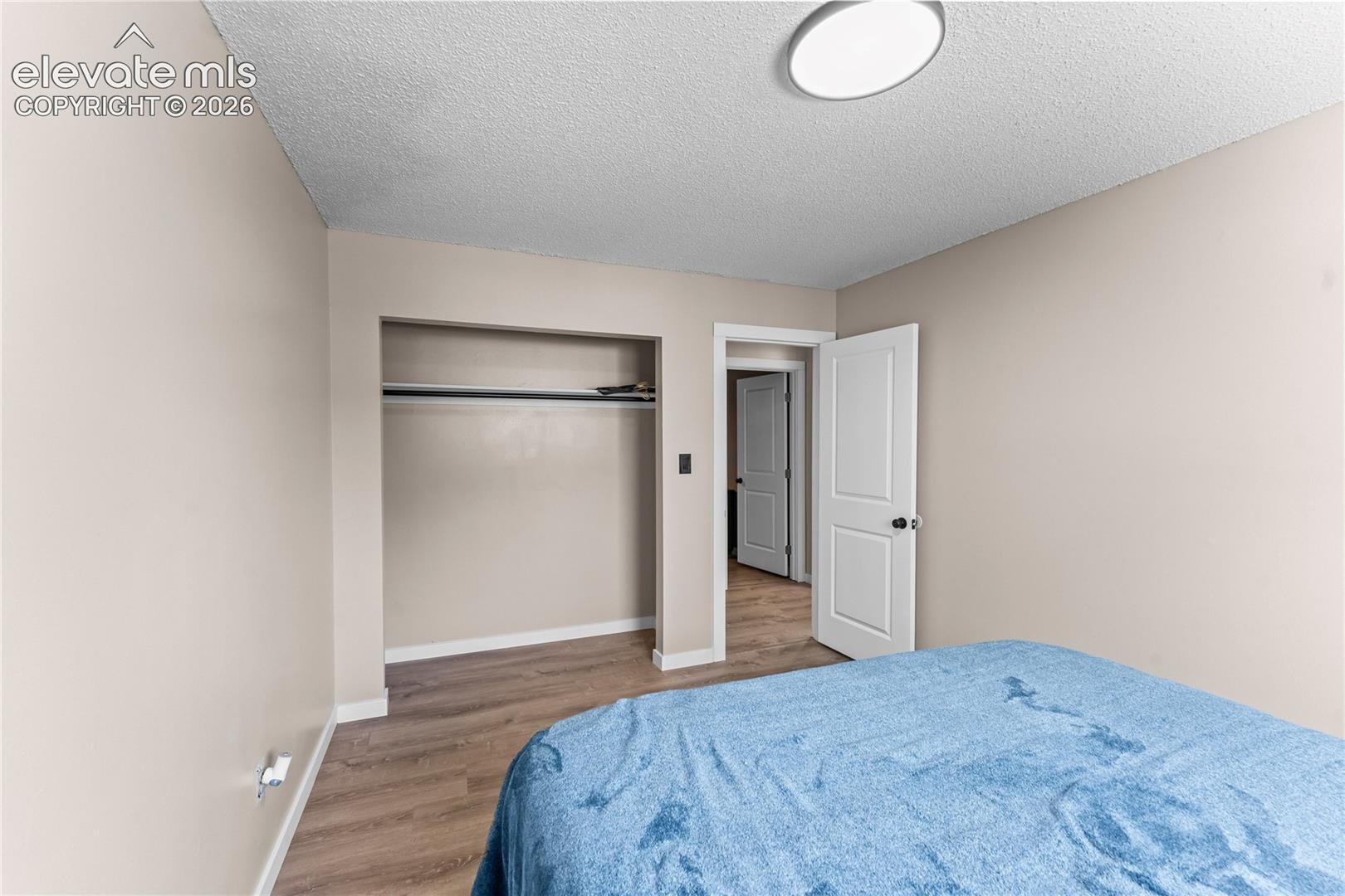 Listing photo 20 for 22 Heatherwood Lane