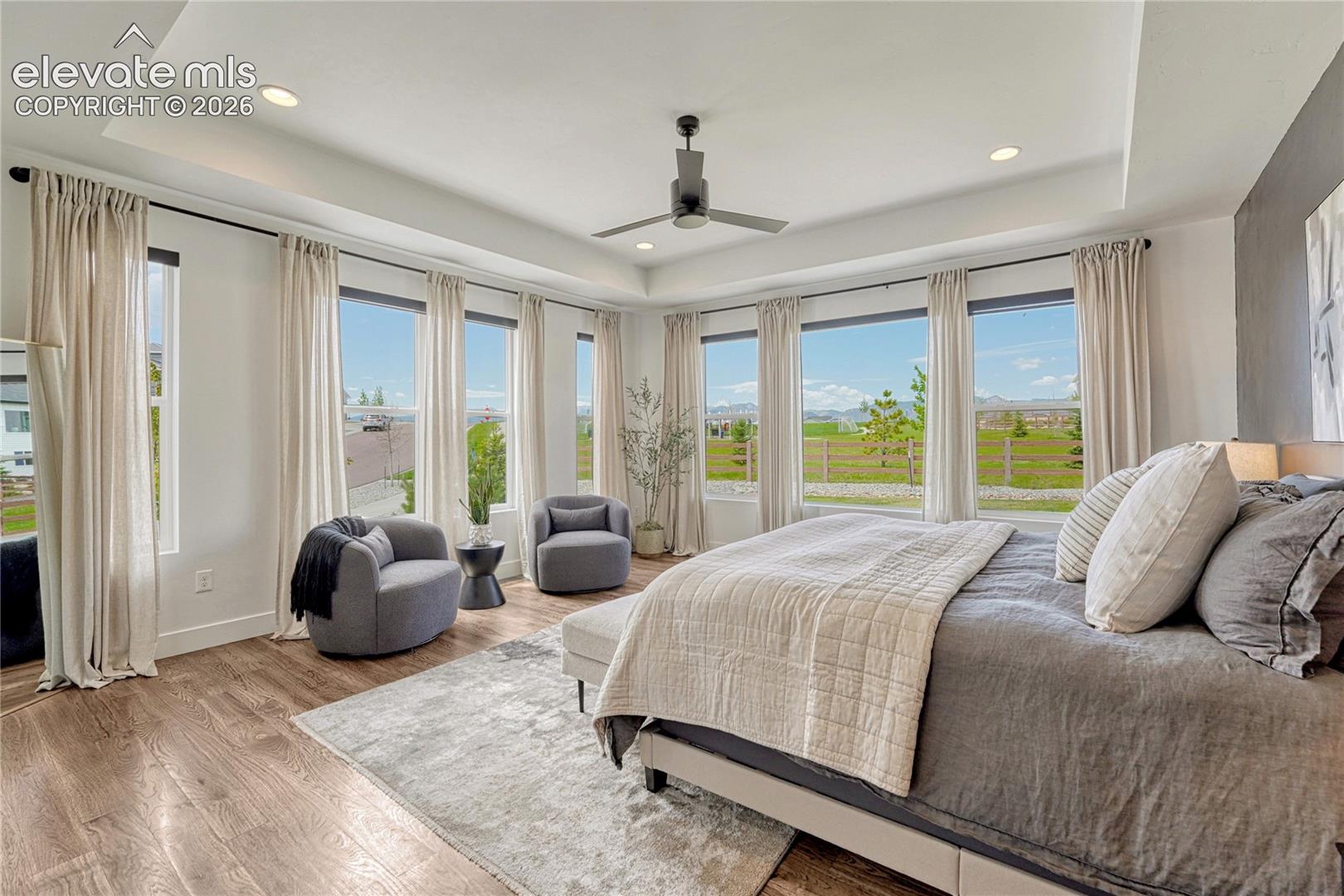 Listing photo 26 for 12366 Mionetto Court