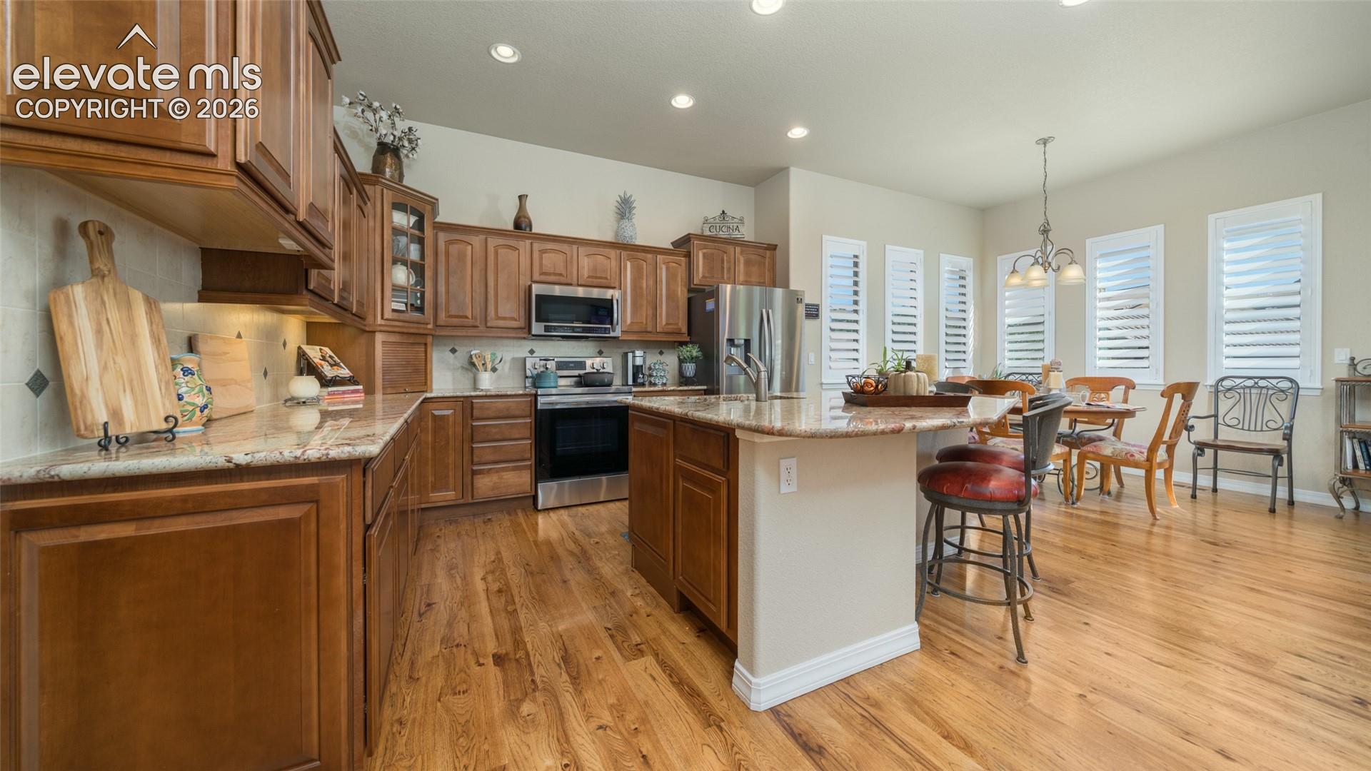 Listing photo 5 for 2455 Veneto Way