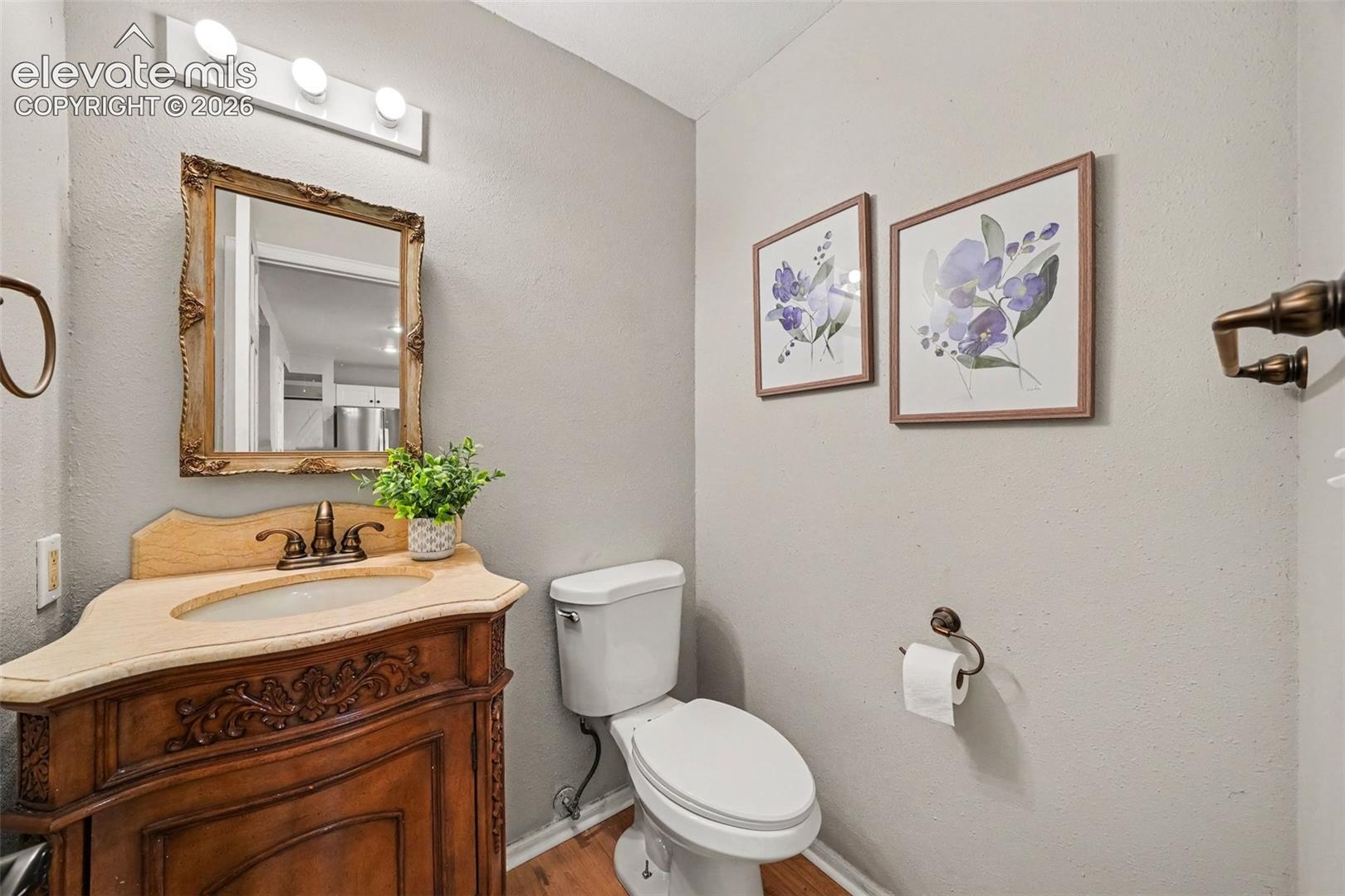 Listing photo 16 for 1275 Berglind Road