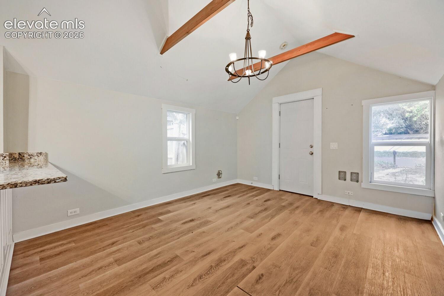 Listing photo 6 for 1112 2nd Street
