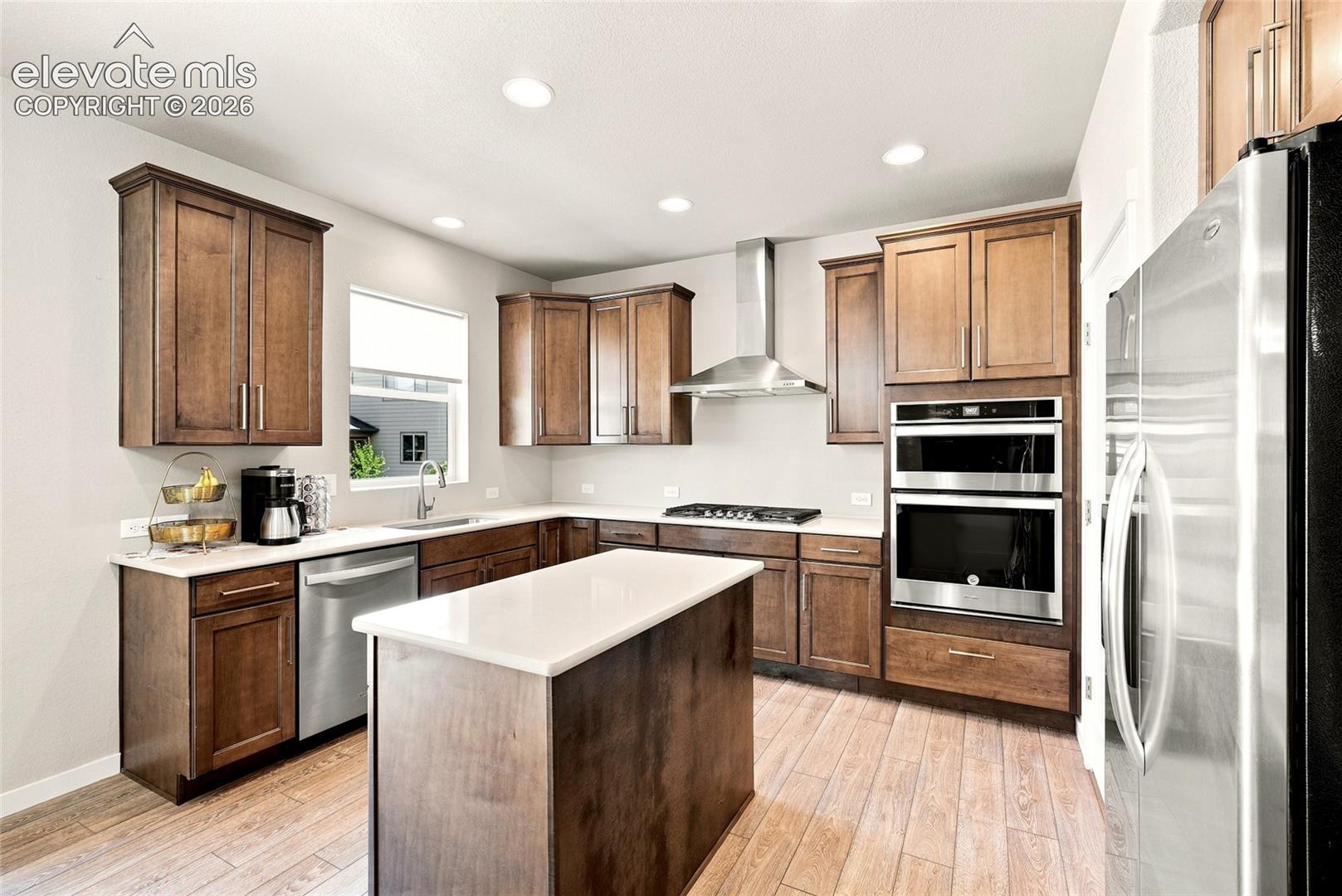 Listing photo 15 for 2382 Pelican Bay Drive