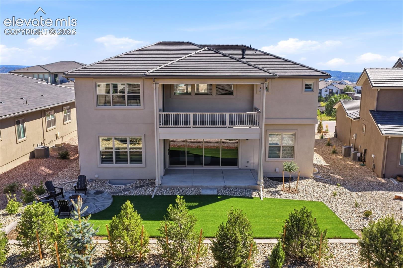 Listing photo 50 for 3414 Crest Hollow View