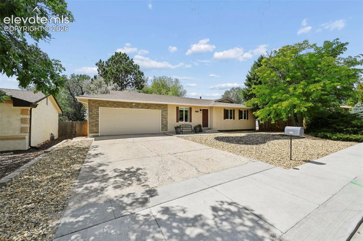 1830 Okeechobee Drive — listing photo