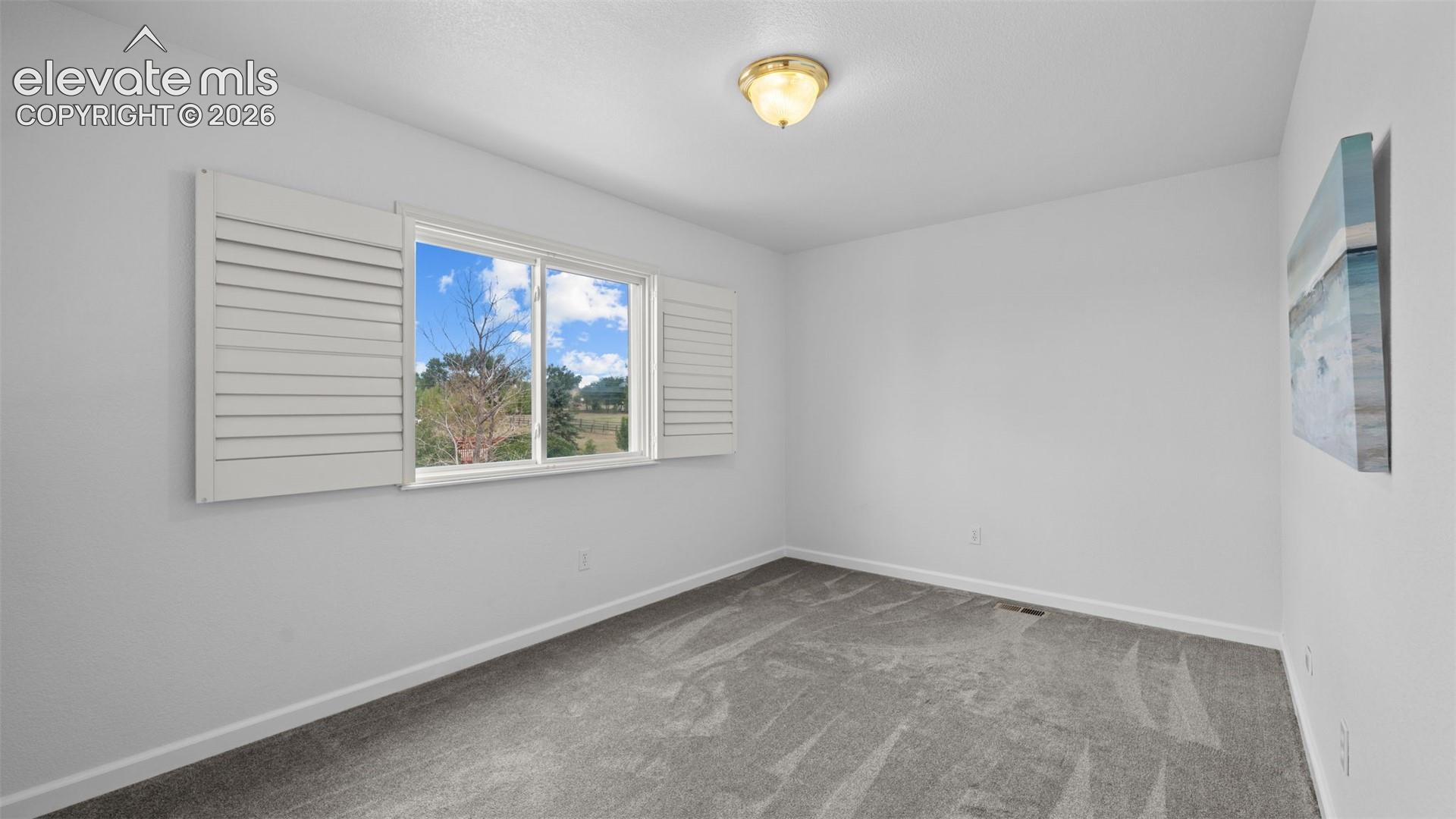 Listing photo 17 for 11854 Turney Road