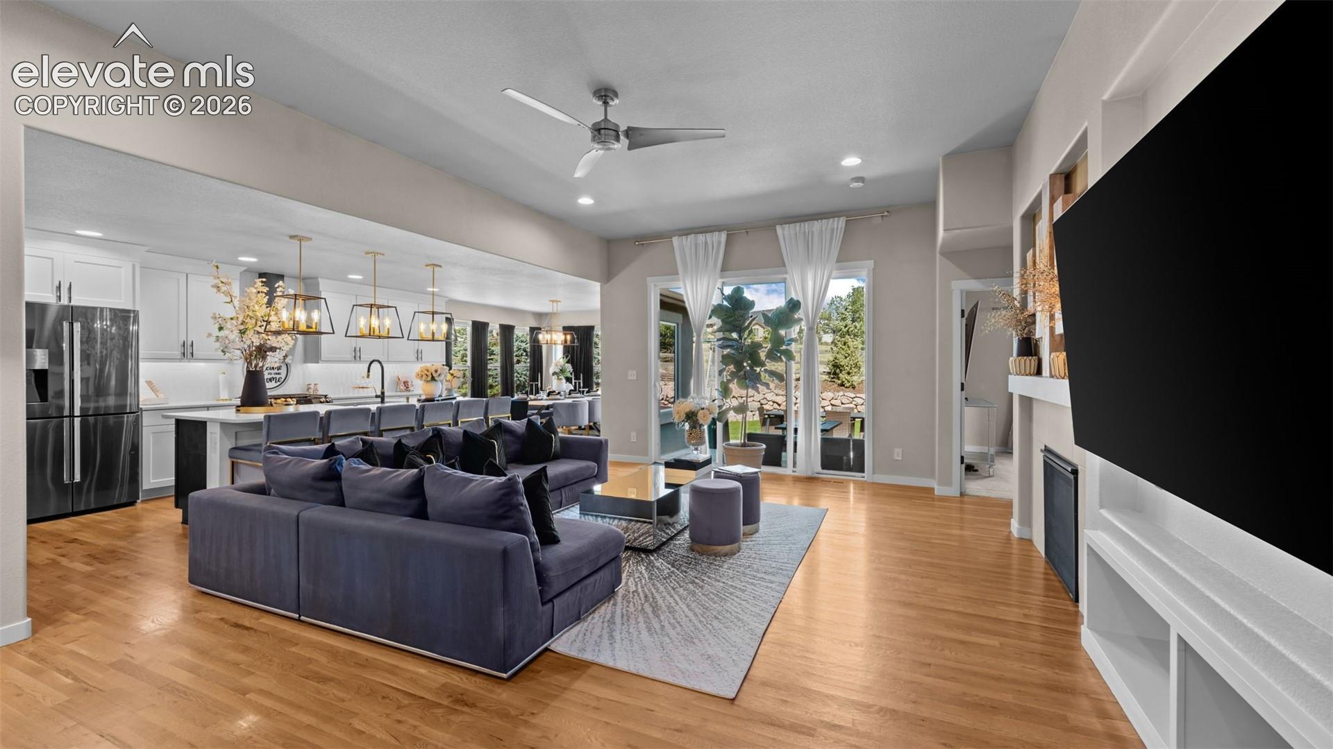 Listing photo 7 for 10315 Rifle Falls Way
