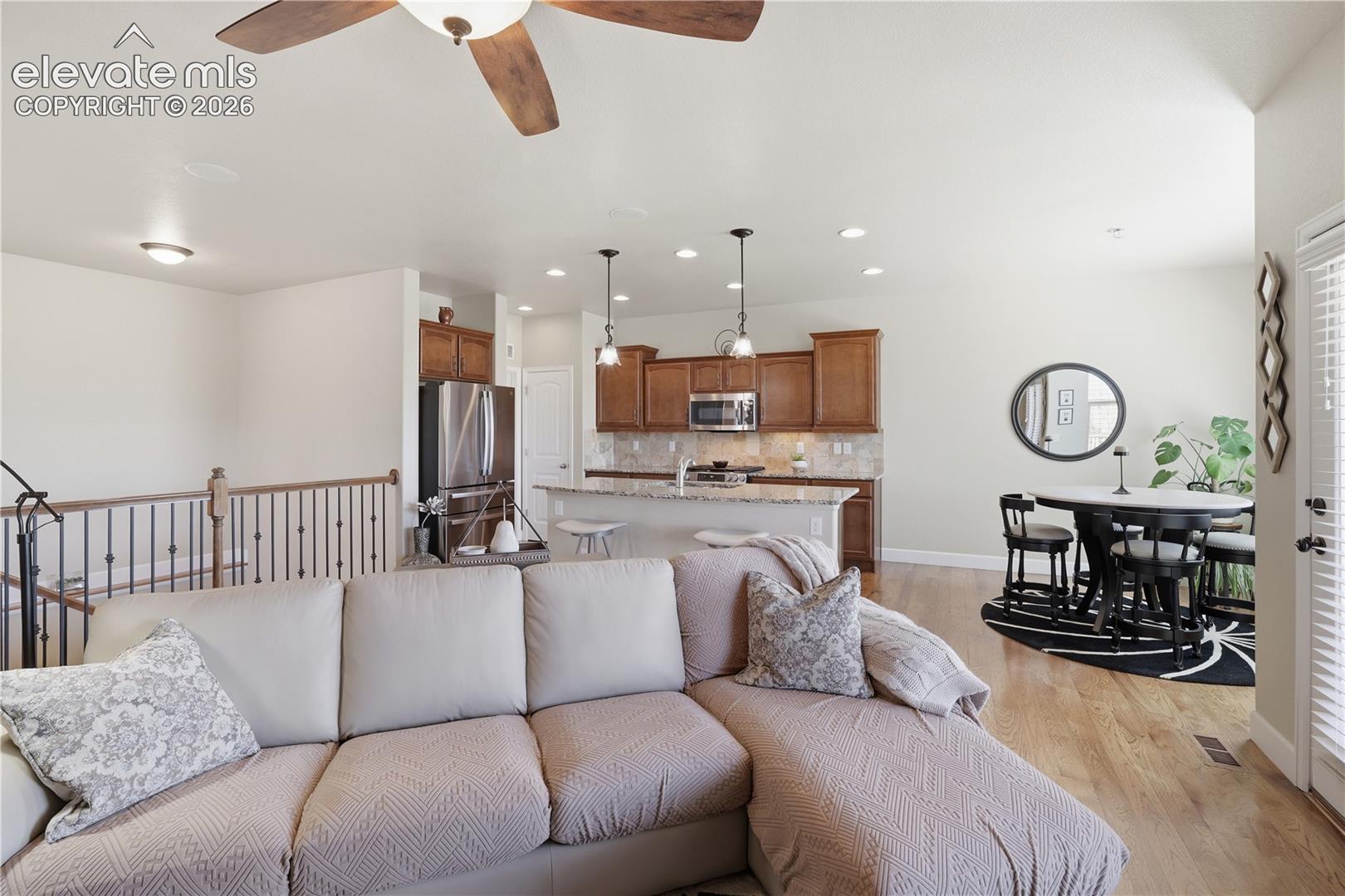 Listing photo 10 for 13036 Cupcake Heights