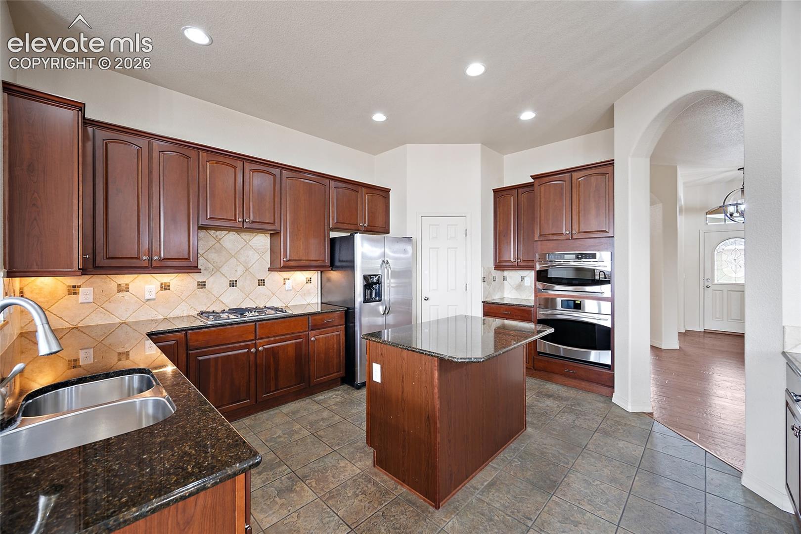Listing photo 9 for 12678 Barossa Valley Road