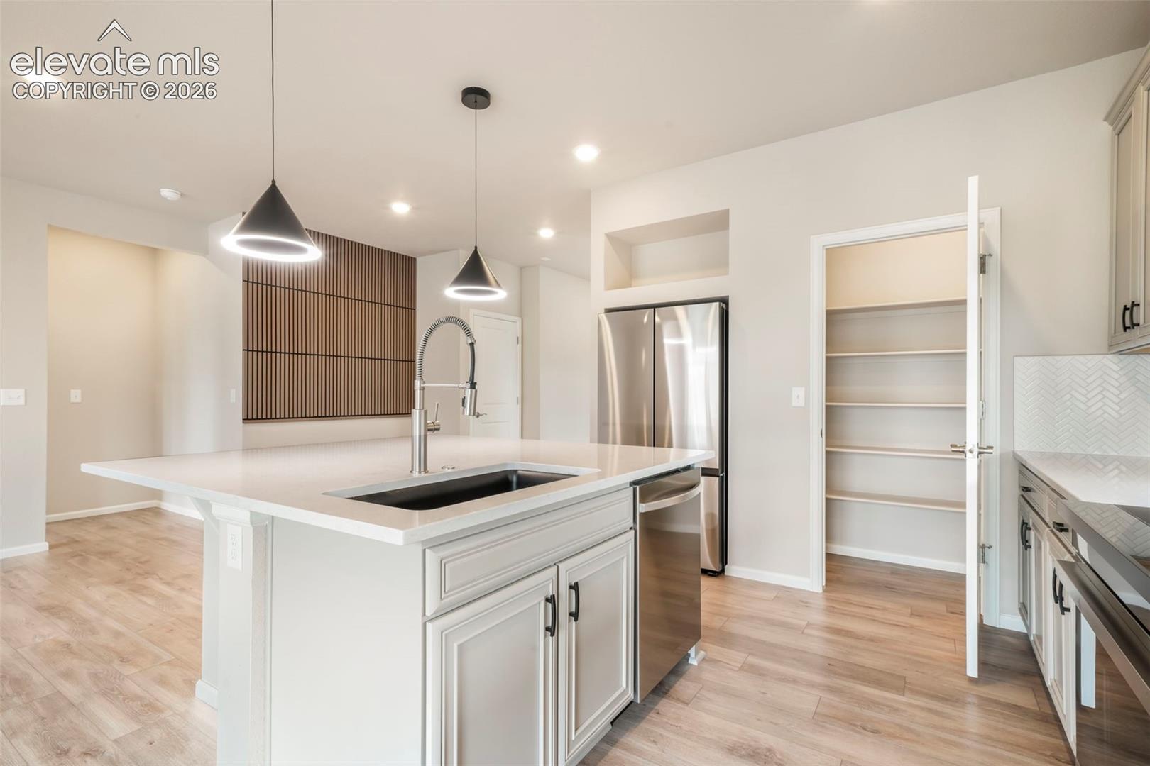 5697 Torrisdale View, photo 23